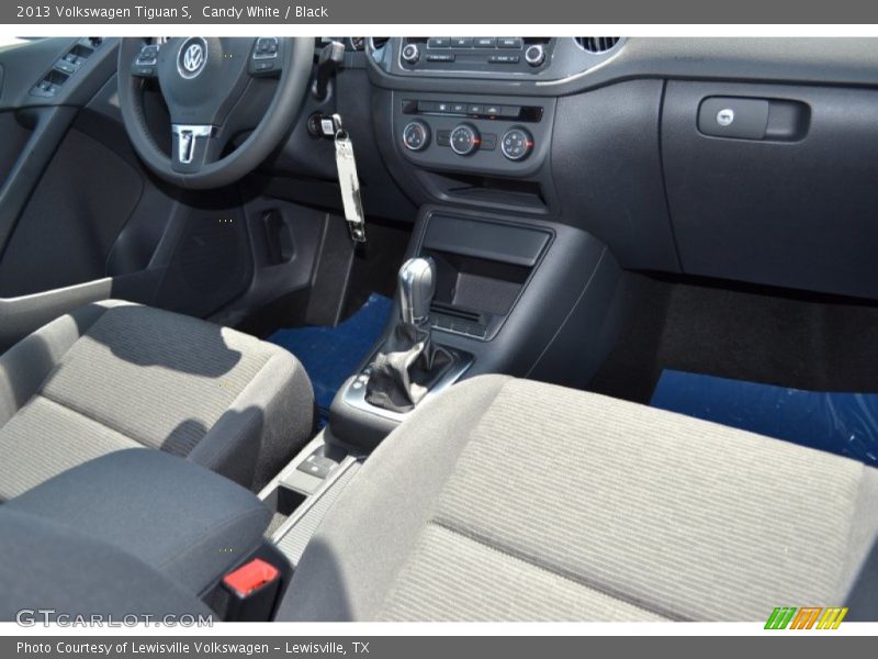 Candy White / Black 2013 Volkswagen Tiguan S