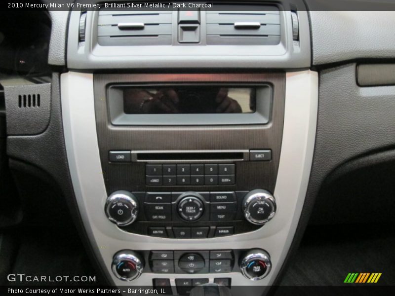 Brilliant Silver Metallic / Dark Charcoal 2010 Mercury Milan V6 Premier