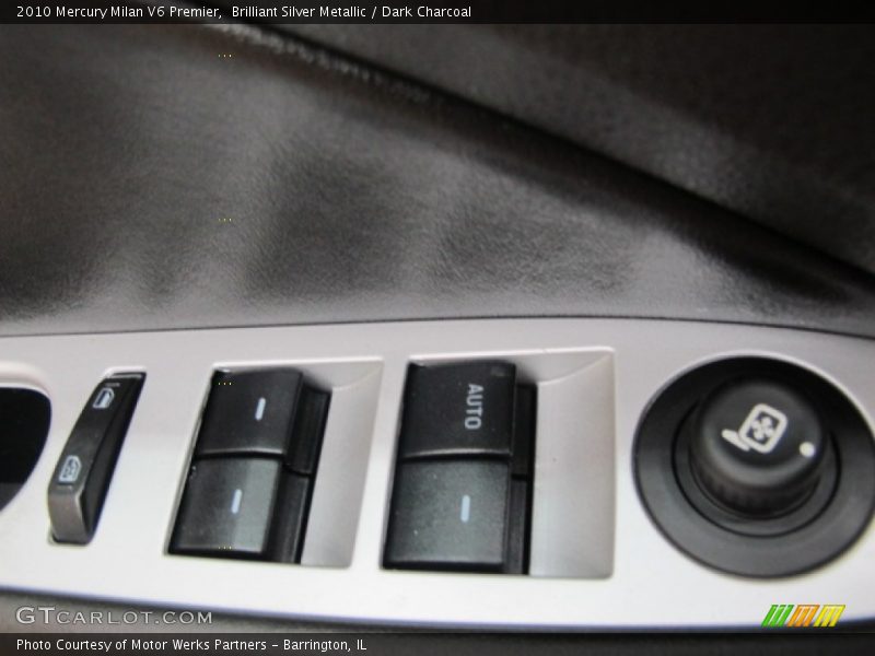 Brilliant Silver Metallic / Dark Charcoal 2010 Mercury Milan V6 Premier