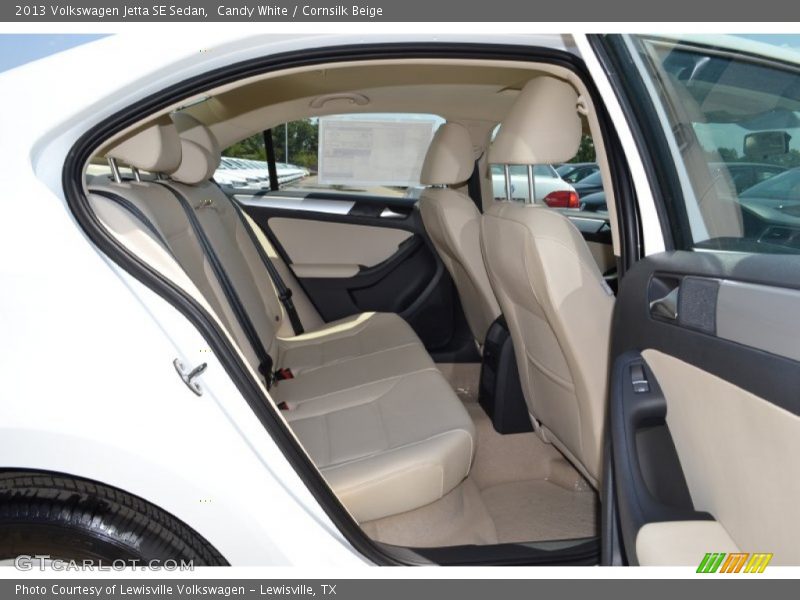 Candy White / Cornsilk Beige 2013 Volkswagen Jetta SE Sedan