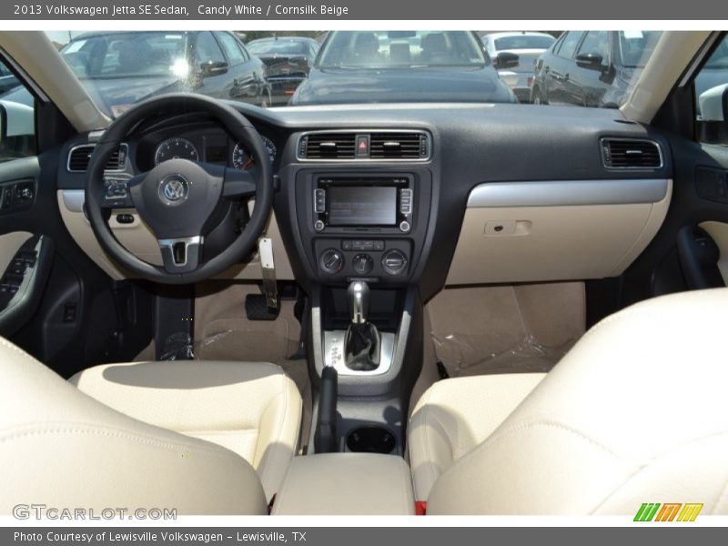 Candy White / Cornsilk Beige 2013 Volkswagen Jetta SE Sedan