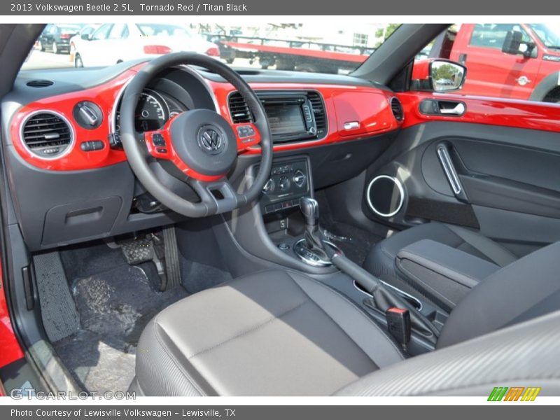 Tornado Red / Titan Black 2013 Volkswagen Beetle 2.5L