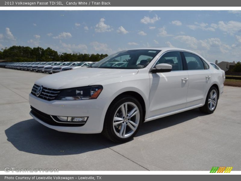 Candy White / Titan Black 2013 Volkswagen Passat TDI SEL