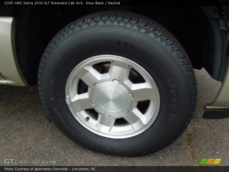 Onyx Black / Neutral 2005 GMC Sierra 1500 SLT Extended Cab 4x4