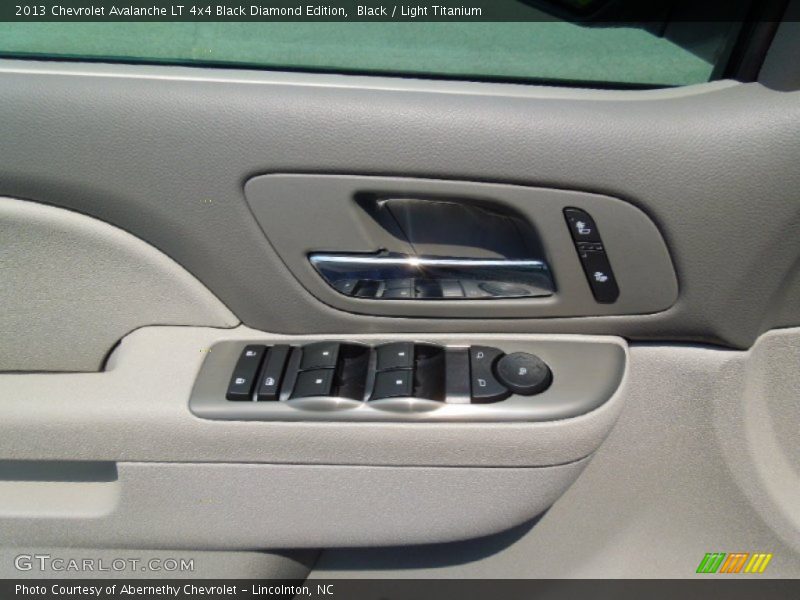 Black / Light Titanium 2013 Chevrolet Avalanche LT 4x4 Black Diamond Edition