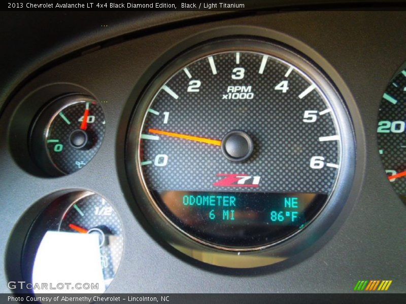Black / Light Titanium 2013 Chevrolet Avalanche LT 4x4 Black Diamond Edition