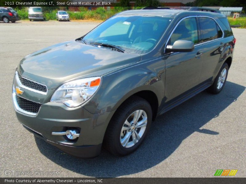 Front 3/4 View of 2013 Equinox LT