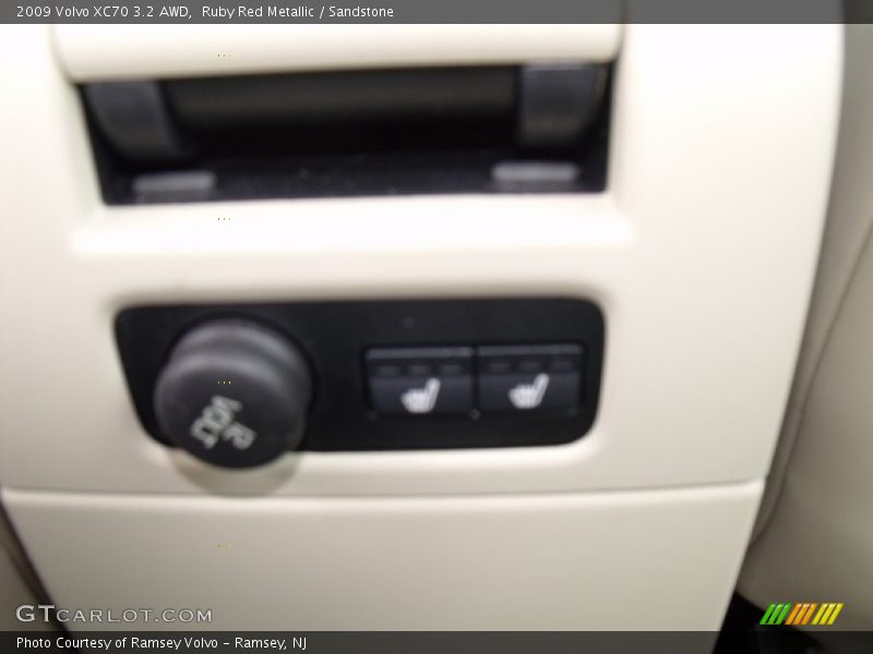 Ruby Red Metallic / Sandstone 2009 Volvo XC70 3.2 AWD