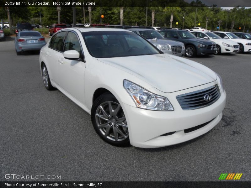 Moonlight White / Stone 2009 Infiniti G 37 Sedan