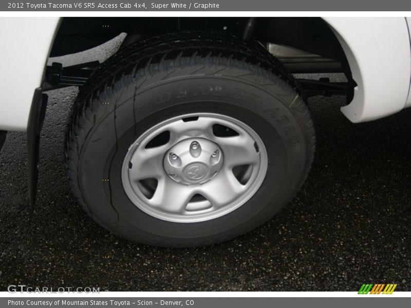 Super White / Graphite 2012 Toyota Tacoma V6 SR5 Access Cab 4x4
