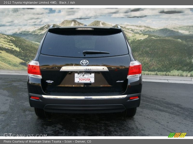 Black / Ash 2012 Toyota Highlander Limited 4WD