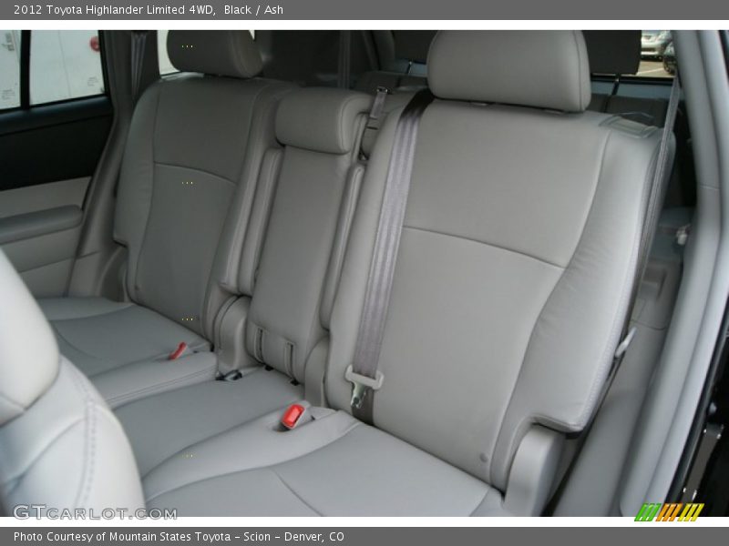 Black / Ash 2012 Toyota Highlander Limited 4WD