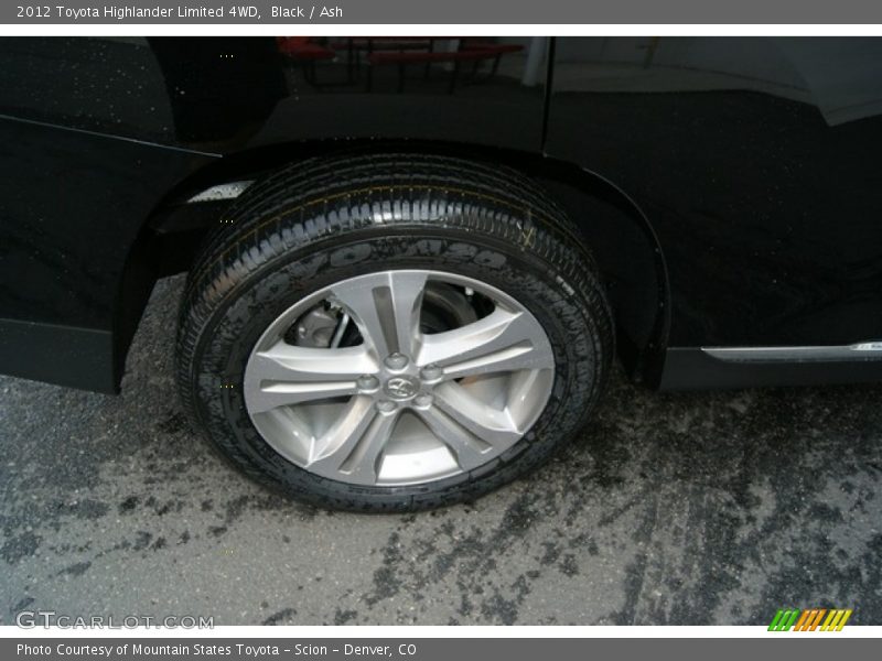 Black / Ash 2012 Toyota Highlander Limited 4WD