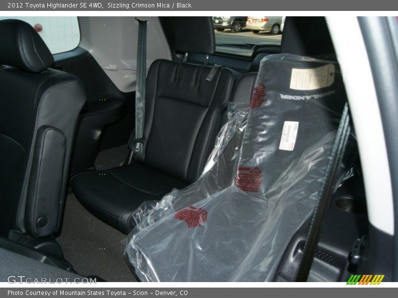 Sizzling Crimson Mica / Black 2012 Toyota Highlander SE 4WD