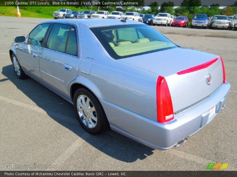 Blue Ice Metallic / Very Dark Cashmere/Cashmere 2006 Cadillac DTS Luxury