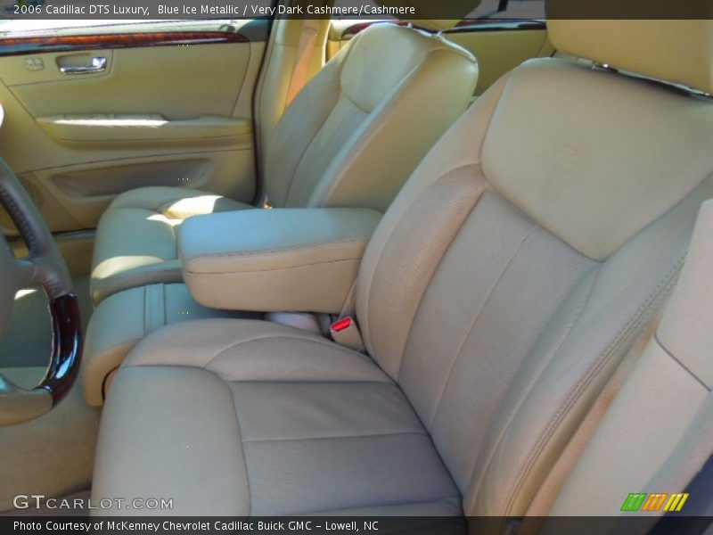 Front Seat of 2006 DTS Luxury