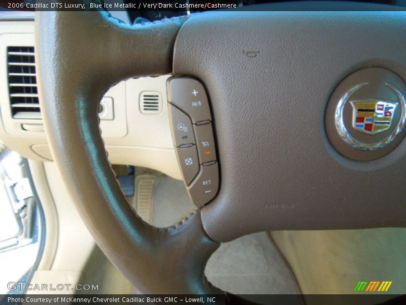 Blue Ice Metallic / Very Dark Cashmere/Cashmere 2006 Cadillac DTS Luxury