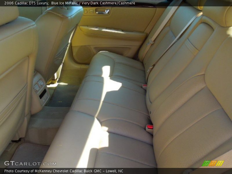 Blue Ice Metallic / Very Dark Cashmere/Cashmere 2006 Cadillac DTS Luxury