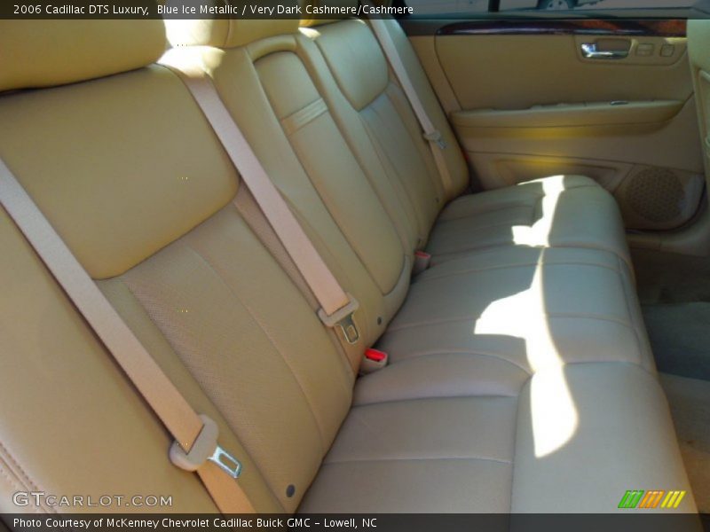 Blue Ice Metallic / Very Dark Cashmere/Cashmere 2006 Cadillac DTS Luxury