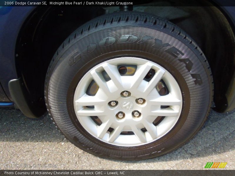 Midnight Blue Pearl / Dark Khaki/Light Graystone 2006 Dodge Caravan SE