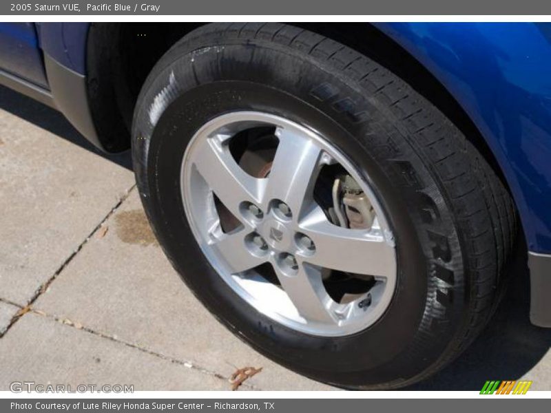 Pacific Blue / Gray 2005 Saturn VUE