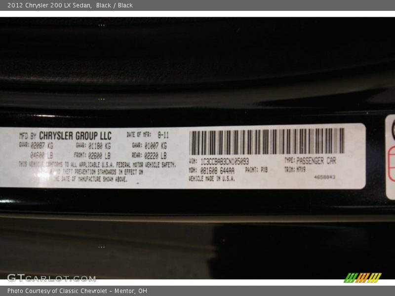Black / Black 2012 Chrysler 200 LX Sedan