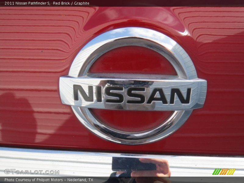 Red Brick / Graphite 2011 Nissan Pathfinder S
