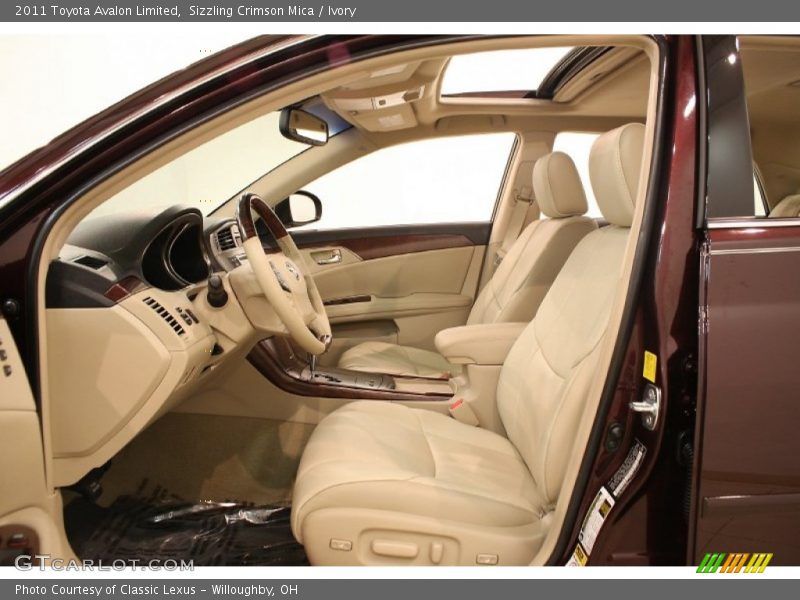 Sizzling Crimson Mica / Ivory 2011 Toyota Avalon Limited