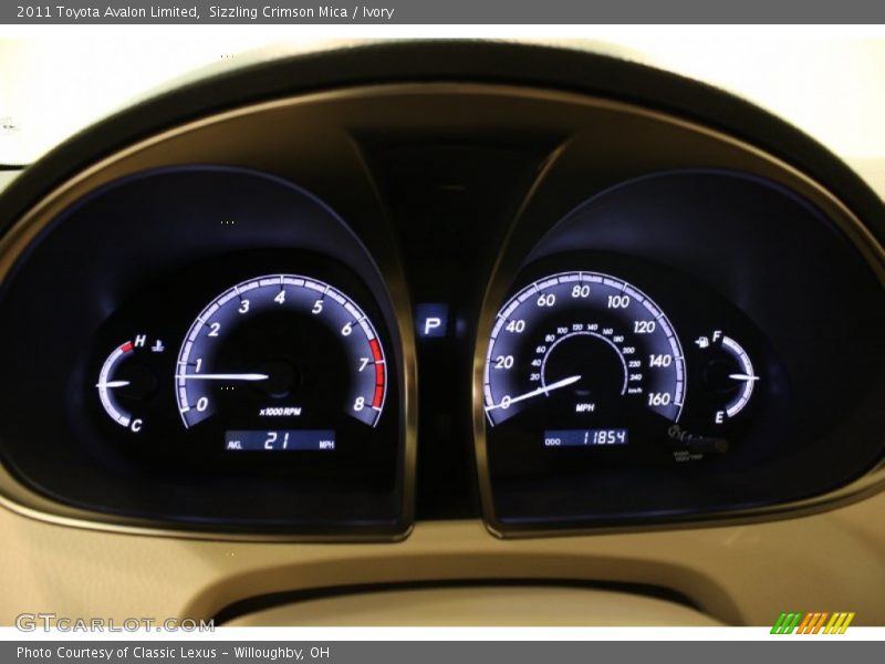 Sizzling Crimson Mica / Ivory 2011 Toyota Avalon Limited