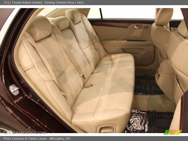 Sizzling Crimson Mica / Ivory 2011 Toyota Avalon Limited