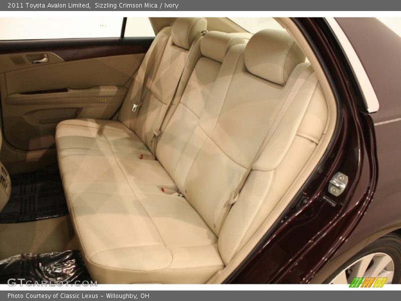 Sizzling Crimson Mica / Ivory 2011 Toyota Avalon Limited