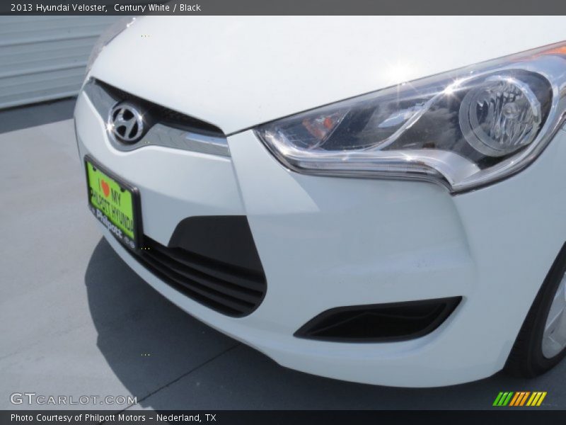 Century White / Black 2013 Hyundai Veloster
