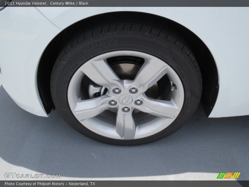 Century White / Black 2013 Hyundai Veloster
