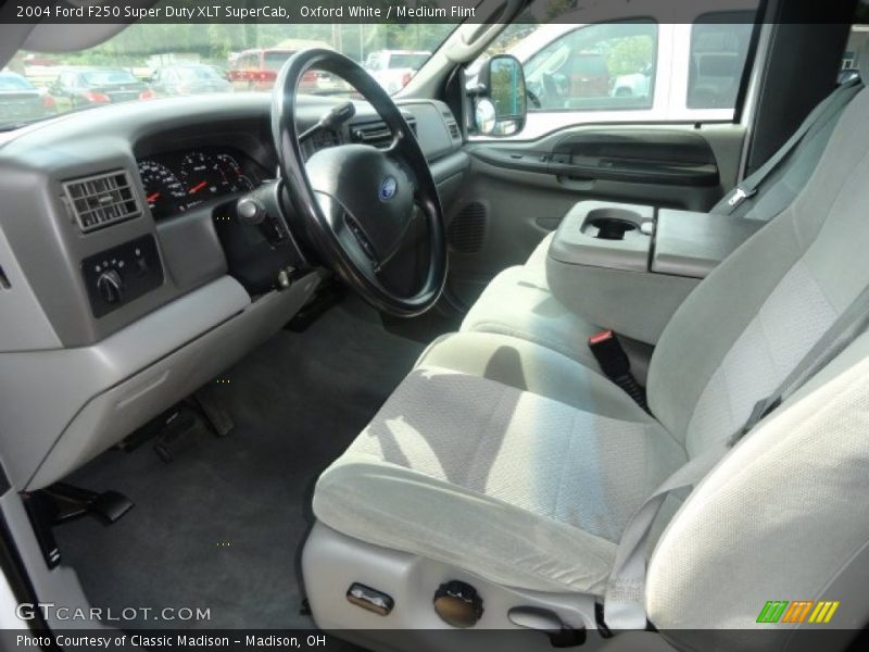 Oxford White / Medium Flint 2004 Ford F250 Super Duty XLT SuperCab