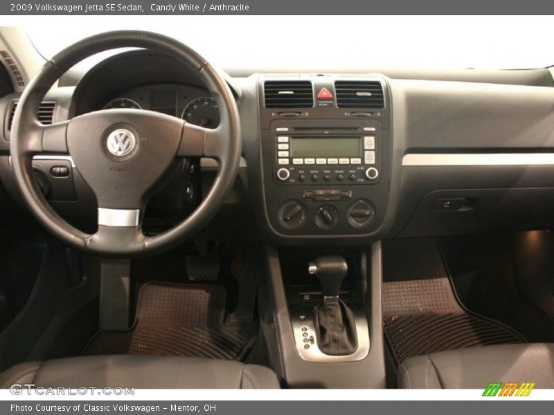 Candy White / Anthracite 2009 Volkswagen Jetta SE Sedan