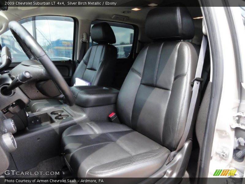 Silver Birch Metallic / Ebony 2009 Chevrolet Suburban LT 4x4