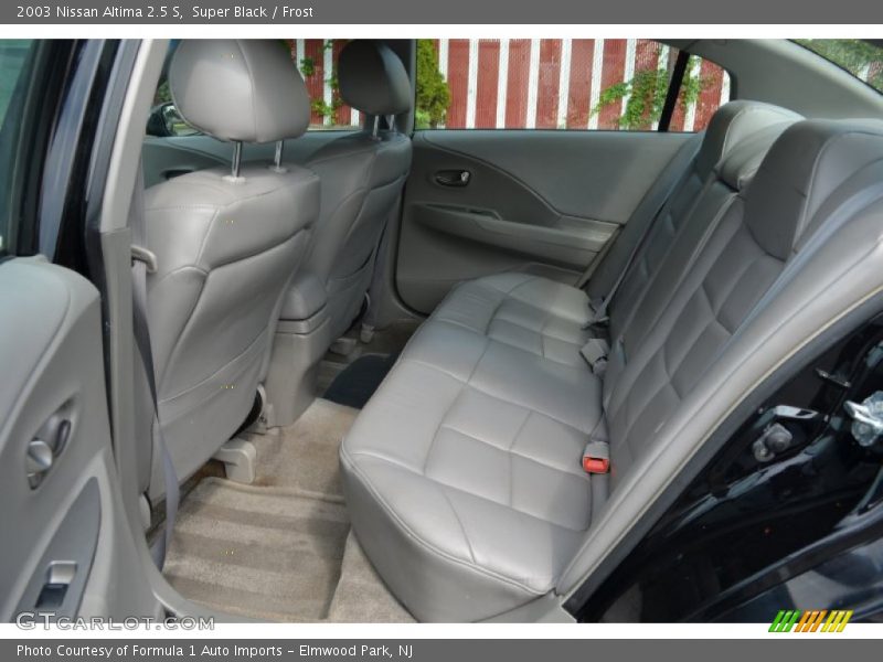 Super Black / Frost 2003 Nissan Altima 2.5 S