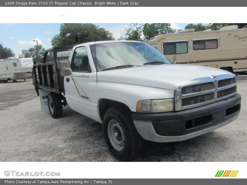 Bright White / Dark Gray 1998 Dodge Ram 2500 ST Regular Cab Chassis