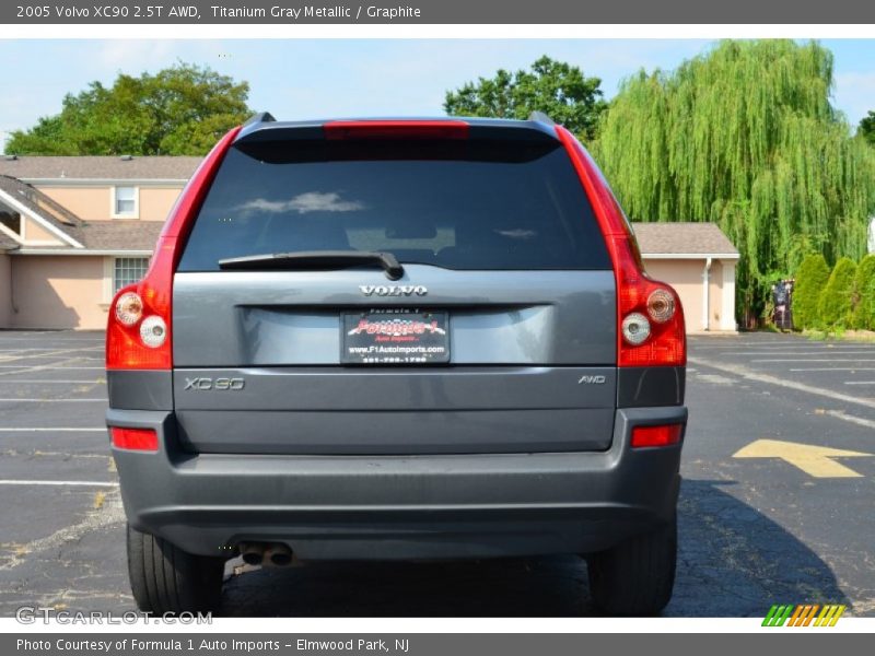 Titanium Gray Metallic / Graphite 2005 Volvo XC90 2.5T AWD