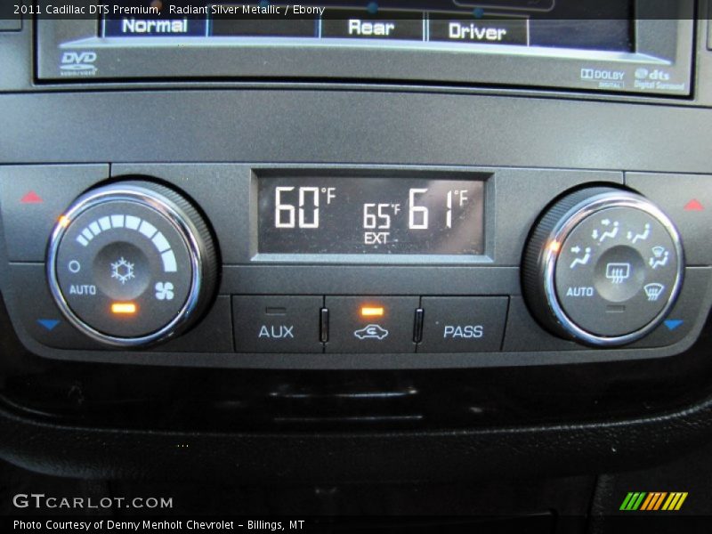 Radiant Silver Metallic / Ebony 2011 Cadillac DTS Premium