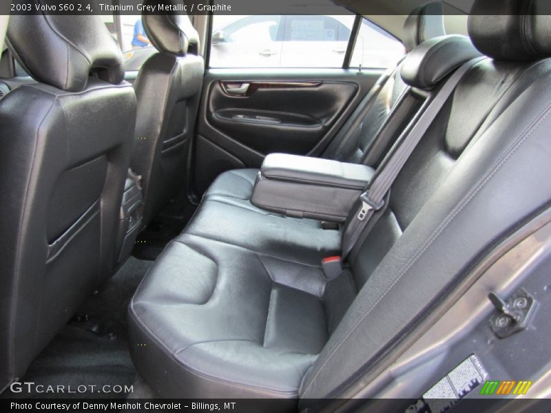 Rear Seat of 2003 S60 2.4