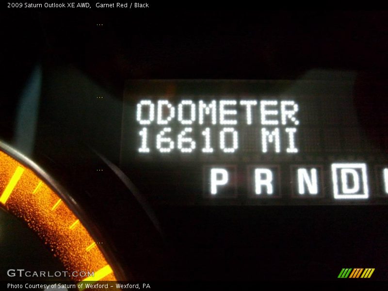 Garnet Red / Black 2009 Saturn Outlook XE AWD