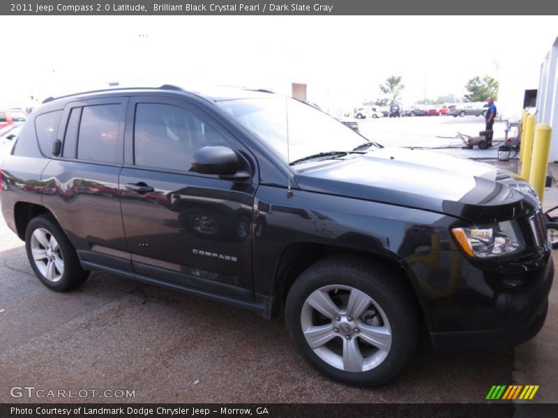 Brilliant Black Crystal Pearl / Dark Slate Gray 2011 Jeep Compass 2.0 Latitude