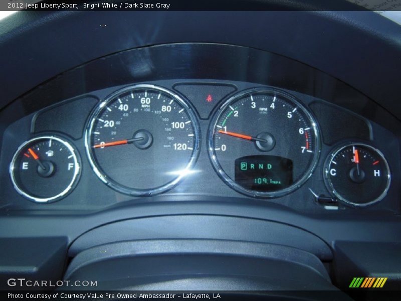 Bright White / Dark Slate Gray 2012 Jeep Liberty Sport