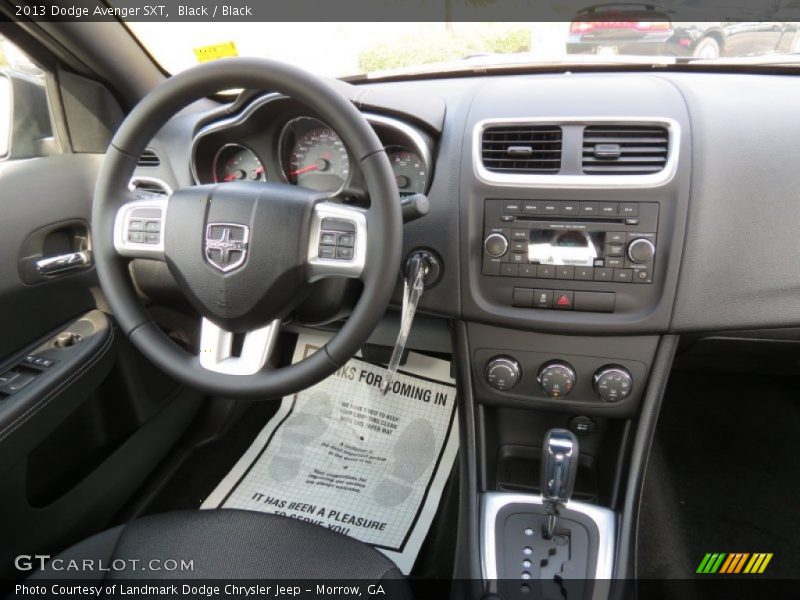 Black / Black 2013 Dodge Avenger SXT
