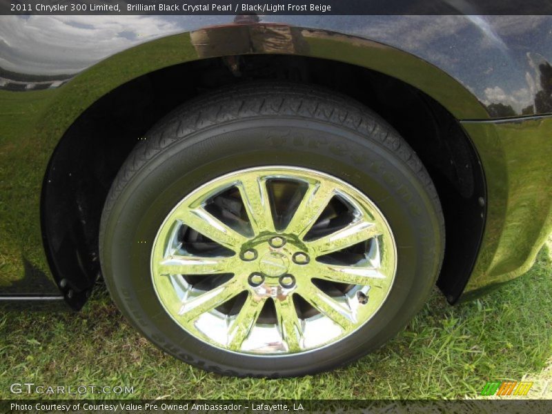 Brilliant Black Crystal Pearl / Black/Light Frost Beige 2011 Chrysler 300 Limited
