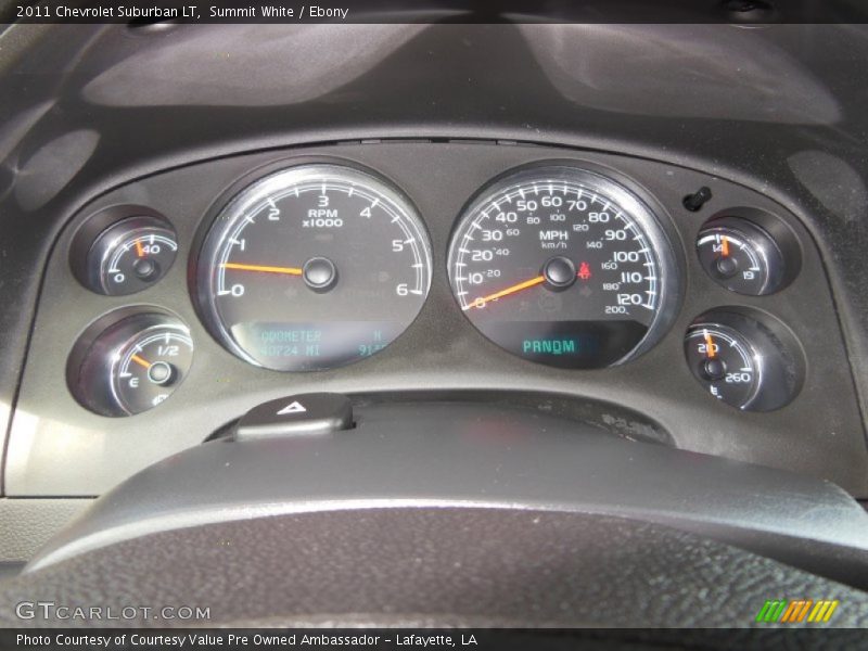 Summit White / Ebony 2011 Chevrolet Suburban LT