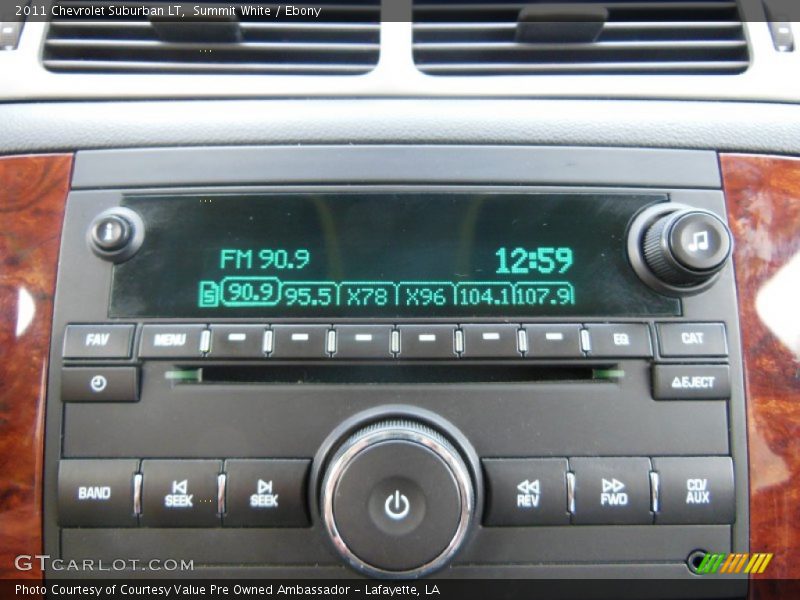 Summit White / Ebony 2011 Chevrolet Suburban LT