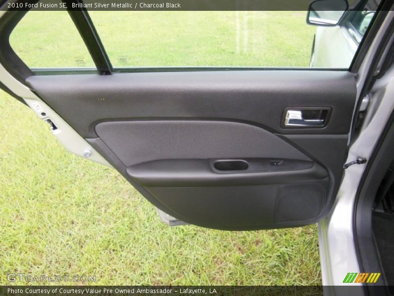 Brilliant Silver Metallic / Charcoal Black 2010 Ford Fusion SE