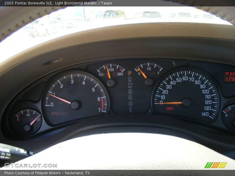 Light Bronzemist Metallic / Taupe 2003 Pontiac Bonneville SLE